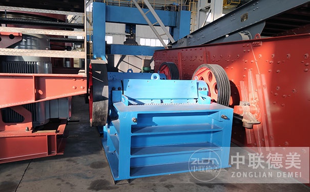 重錘式破碎機(jī)哪個(gè)牌子好?