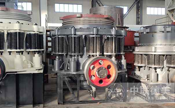 移動(dòng)式破碎機(jī)多少錢(qián)一臺(tái)?