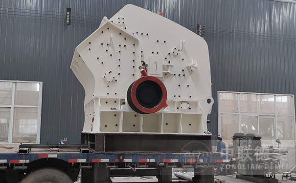 什么是細(xì)顎式破碎機?