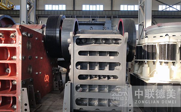 移動(dòng)破碎機(jī)哪個(gè)牌子好?