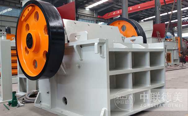 移動(dòng)破碎機(jī)哪個(gè)牌子好?