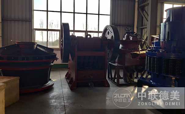 對輥破碎機哪個牌子好？