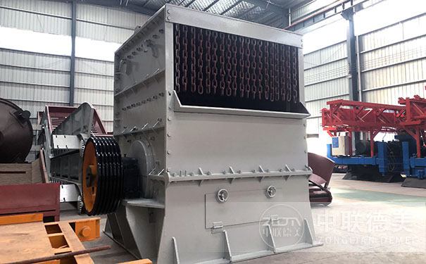 方箱破碎機(jī)