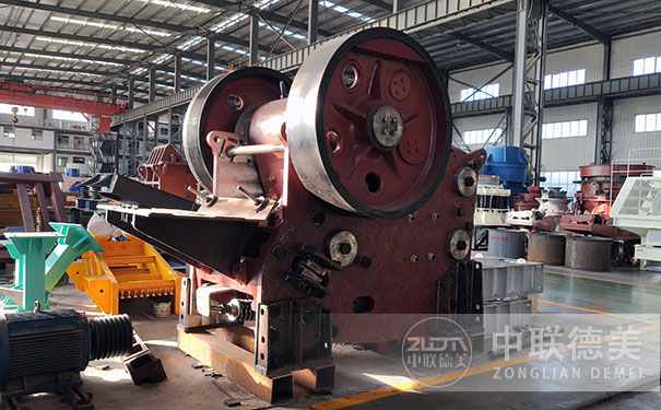 PCL制砂機(jī)?