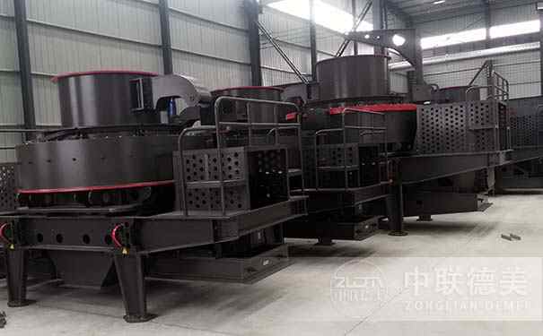 板錘制砂機(jī)?